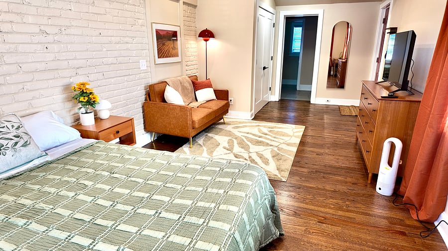 Furnished Finder property 1057799_1 photo 3