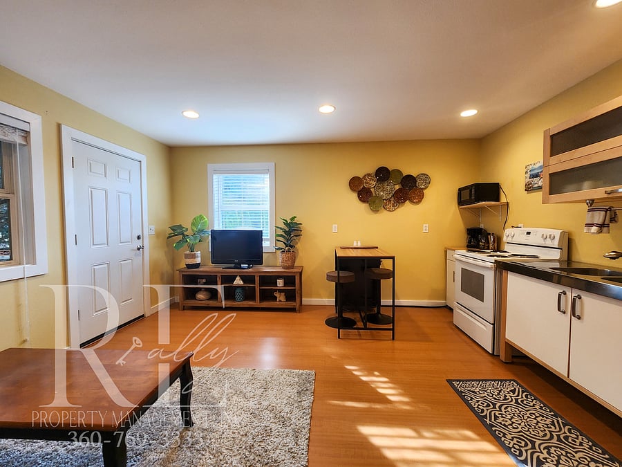 Furnished Finder property 1057810_1 photo 8