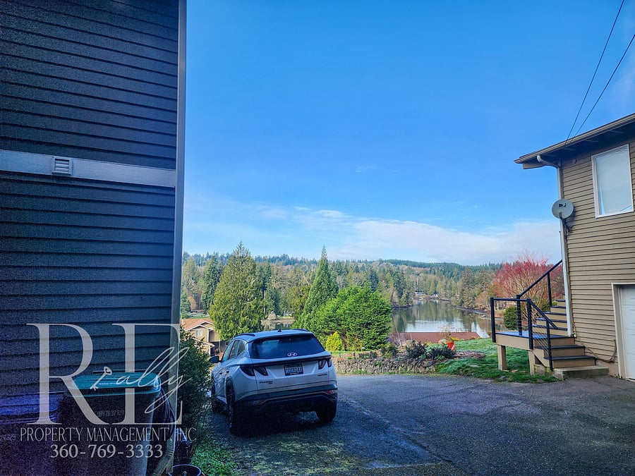 Furnished Finder property 1057810_1 photo 15