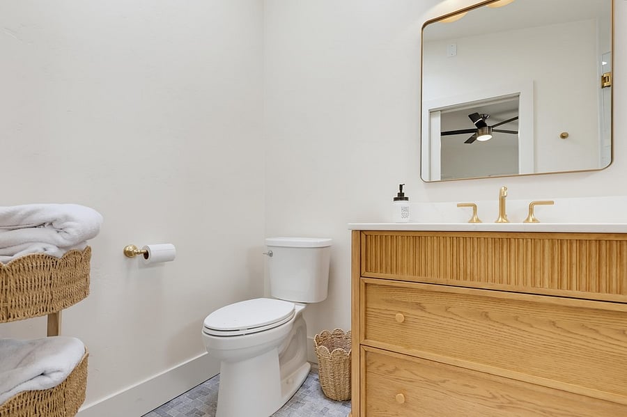Furnished Finder property 1057812_1 photo 30