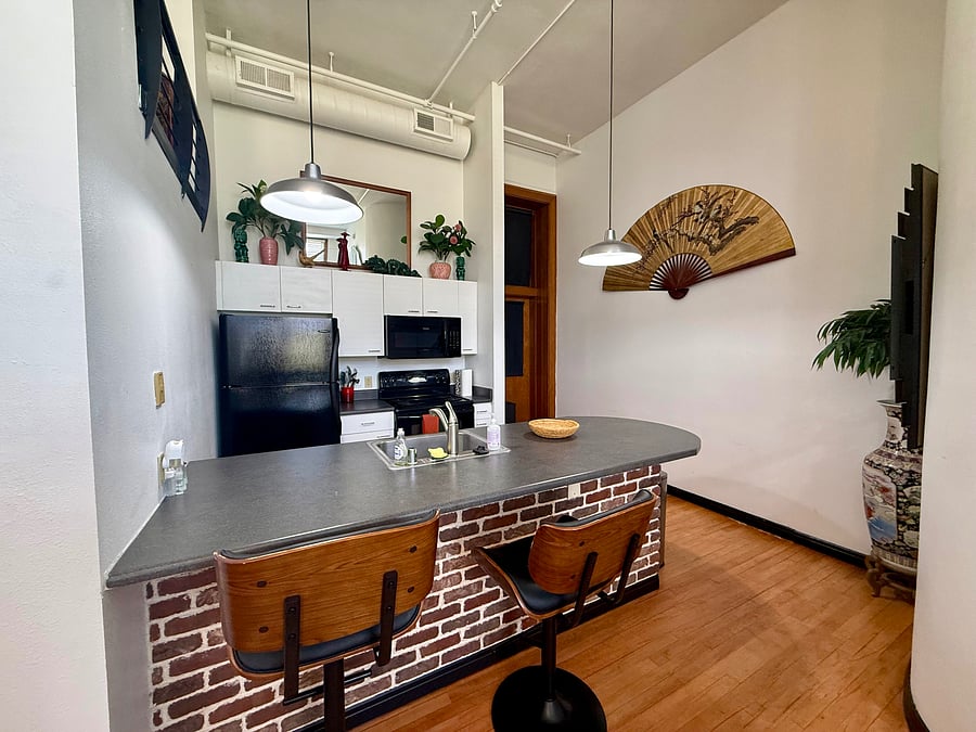 Furnished Finder property 1057816_1 photo 3