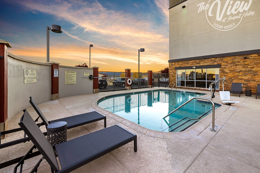 Furnished Finder property 1057820_1 photo 2