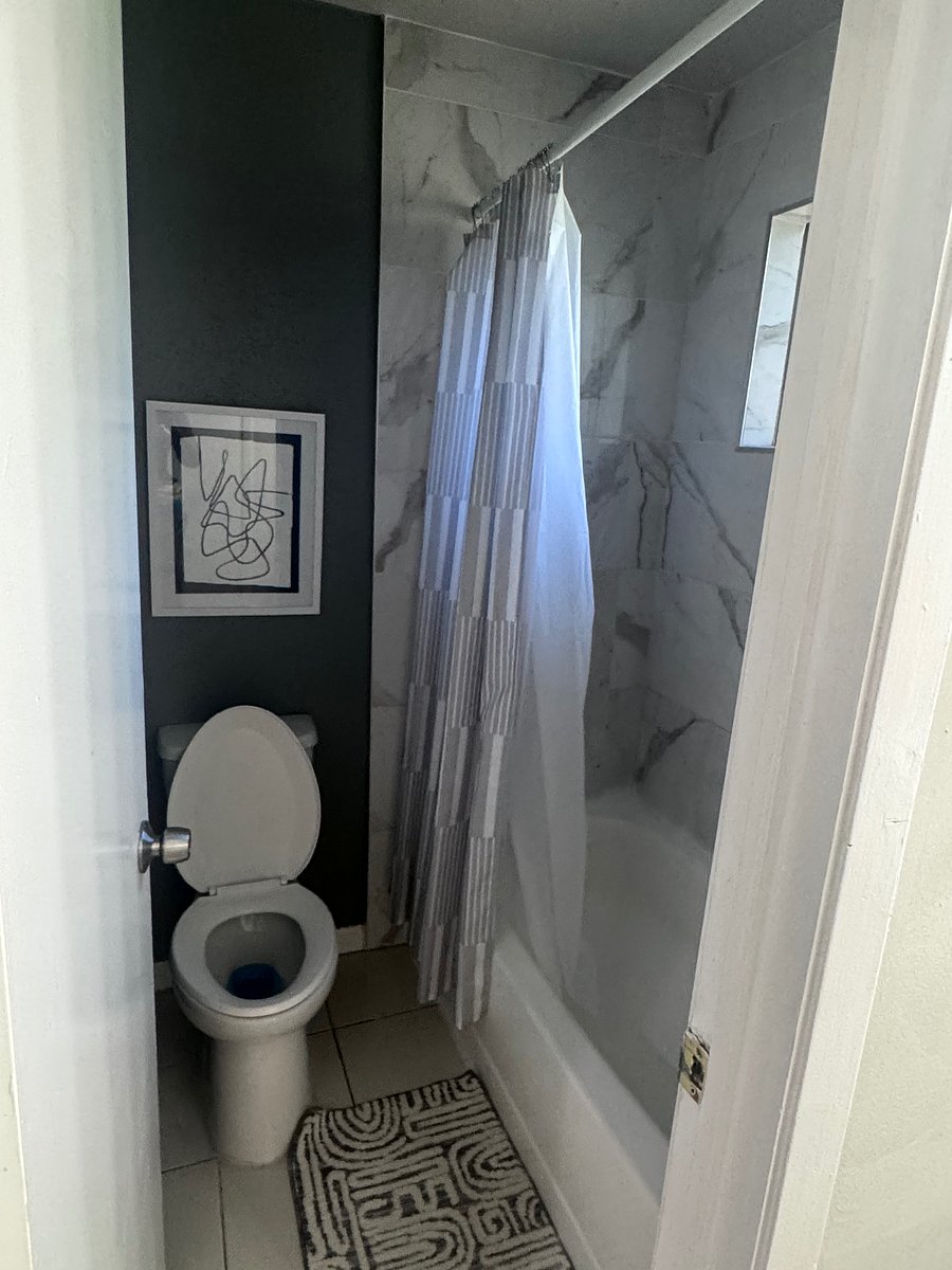 Furnished Finder property 1057826_1 photo 3