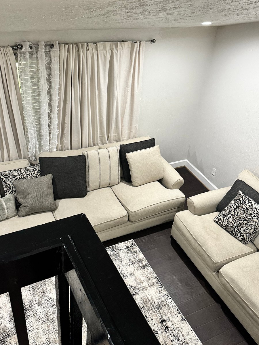 Furnished Finder property 1057826_1 photo 25