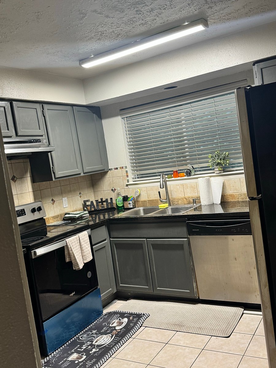 Furnished Finder property 1057826_1 photo 27