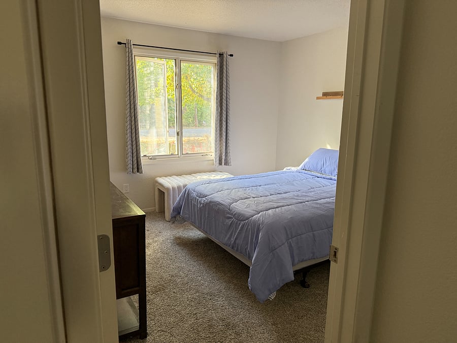 Furnished Finder property 1057838_1 photo 24