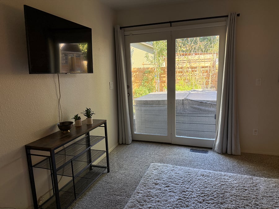 Furnished Finder property 1057838_1 photo 11