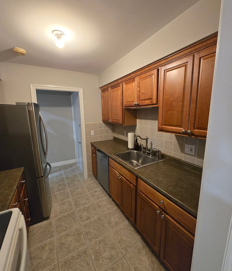 Furnished Finder property 1057842_1 photo 6