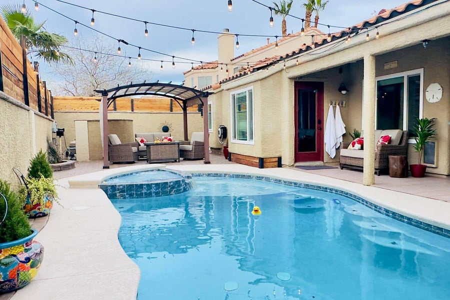 Furnished Finder property 1057852_1 photo 3