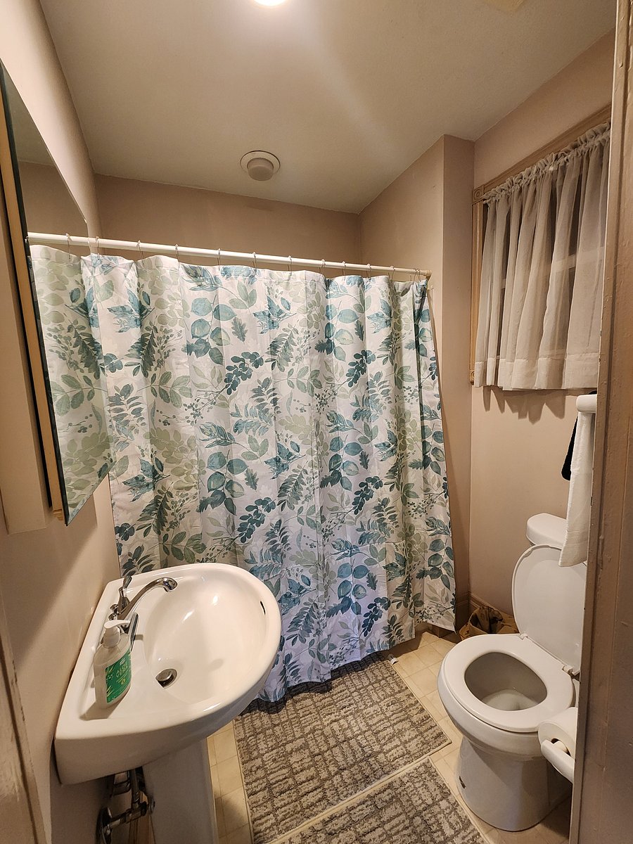 Furnished Finder property 1057854_1 photo 9