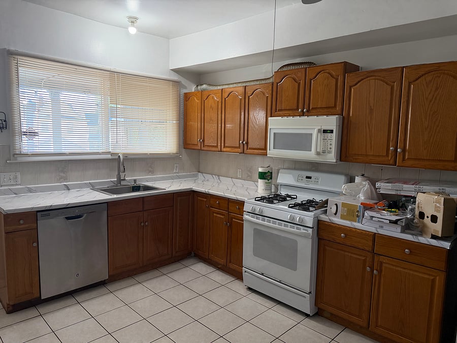 Furnished Finder property 1057859_1 photo 4