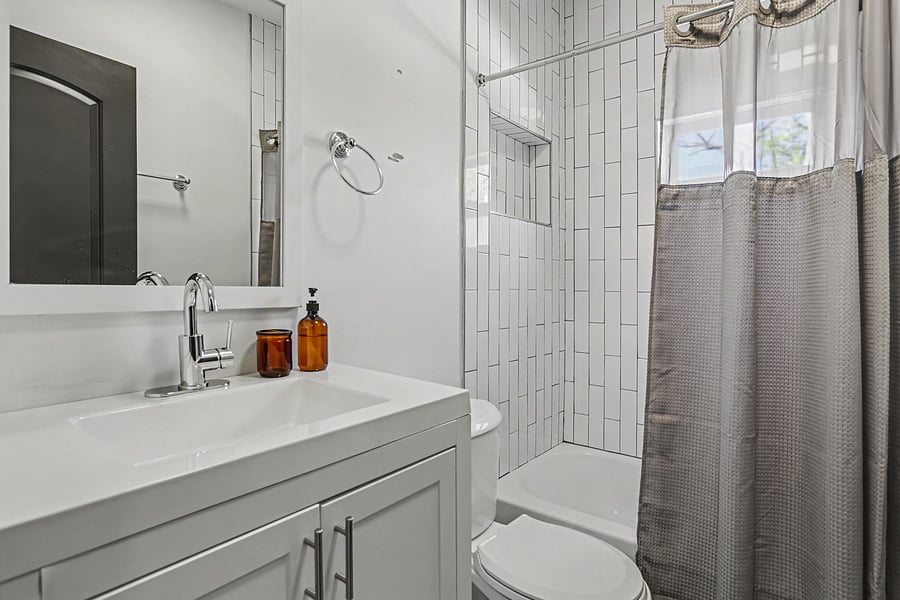 Furnished Finder property 1057861_1 photo 15