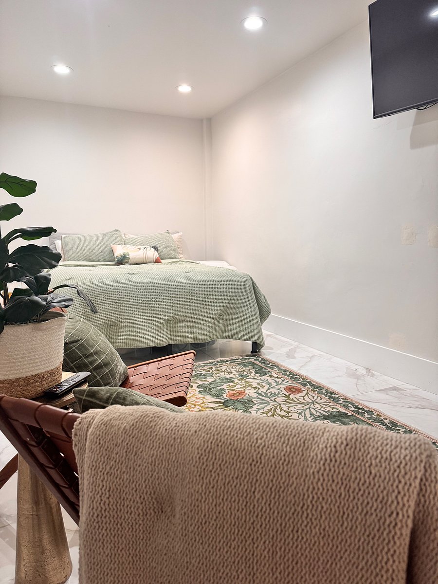 Furnished Finder property 1057890_1 photo 9