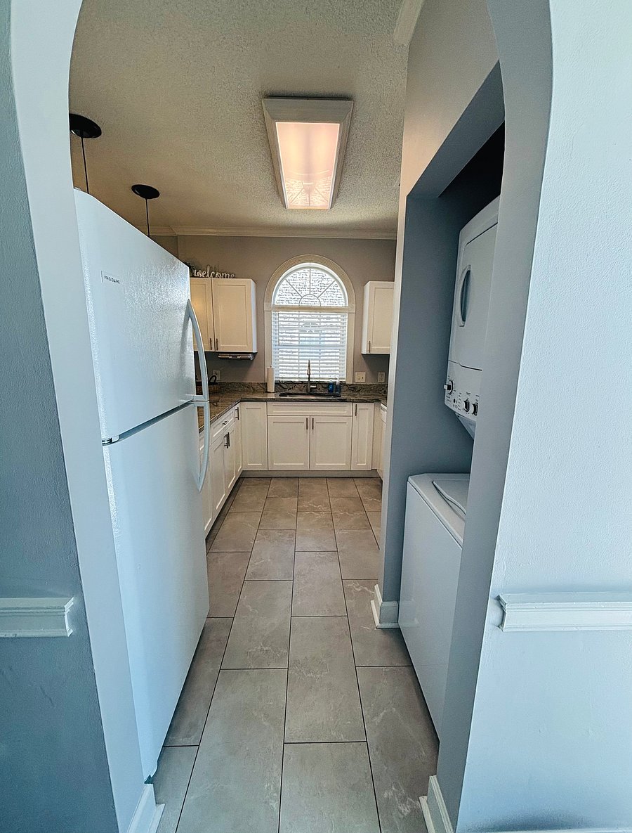 Furnished Finder property 1057904_1 photo 11