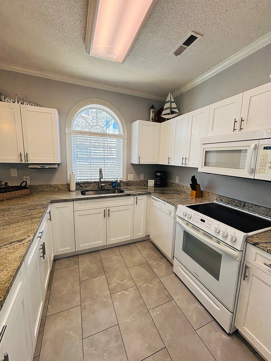 Furnished Finder property 1057904_1 photo 3