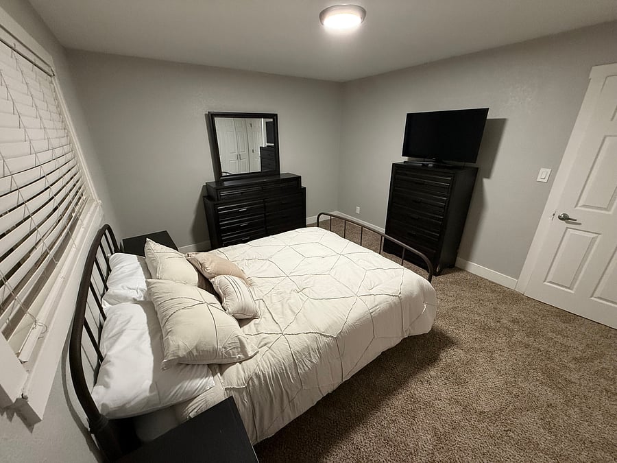 Furnished Finder property 1057955_1 photo 6
