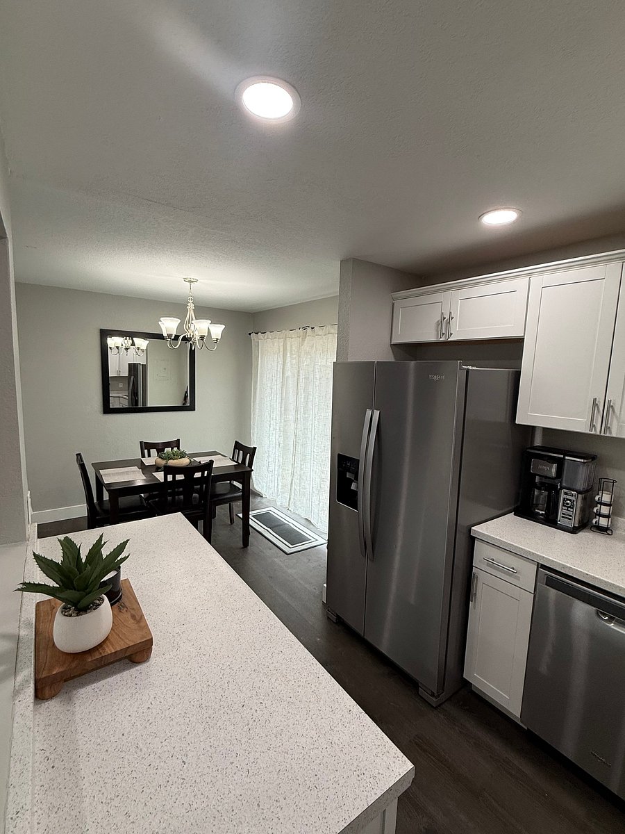 Furnished Finder property 1057955_1 photo 5