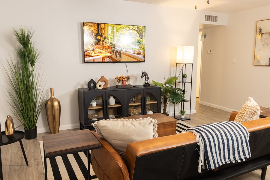 Furnished Finder property 1057958_1 photo 2