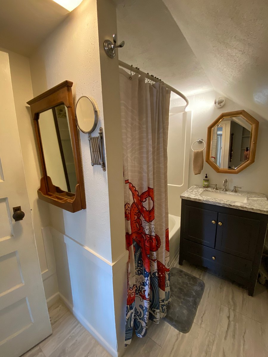 Furnished Finder property 1057975_1 photo 13