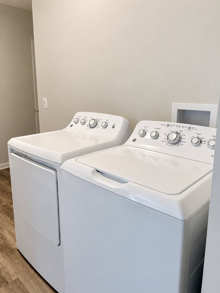 Furnished Finder property 1057996_1 photo 9