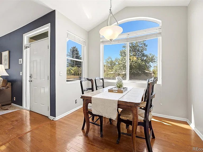 Furnished Finder property 1057999_1 photo 8