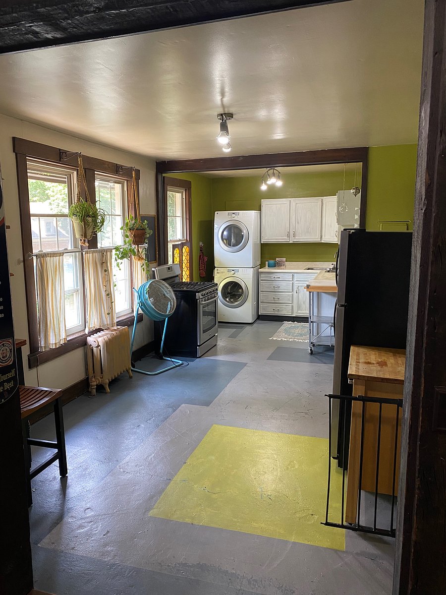 Furnished Finder property 1058011_1 photo 10