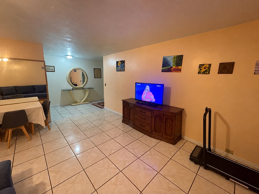 Furnished Finder property 1058056_1 photo 14