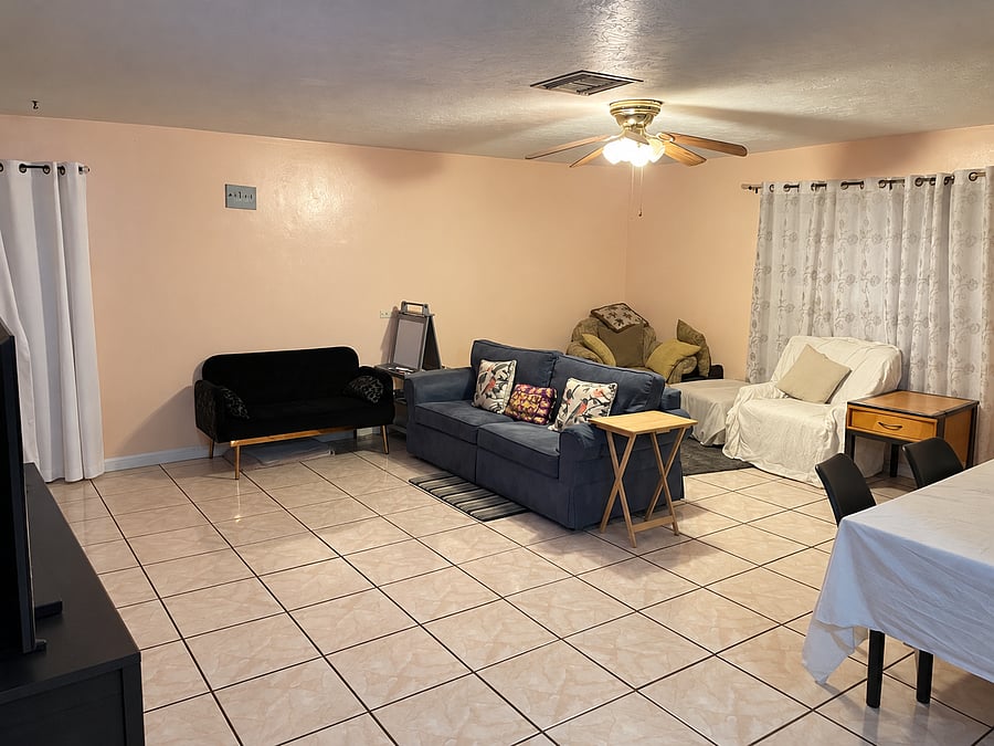 Furnished Finder property 1058056_1 photo 10