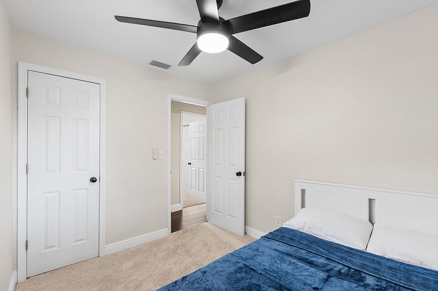 Furnished Finder property 1058070_1 photo 22