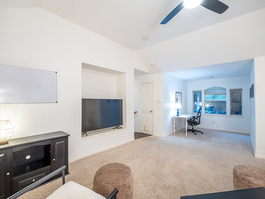 Furnished Finder property 1058079_1 photo 39