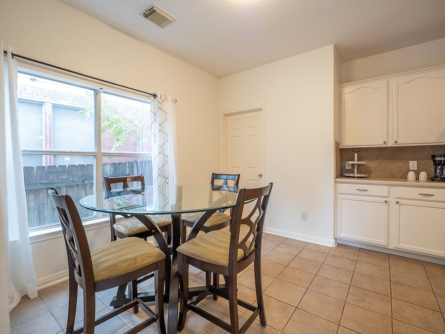 Furnished Finder property 1058079_1 photo 22