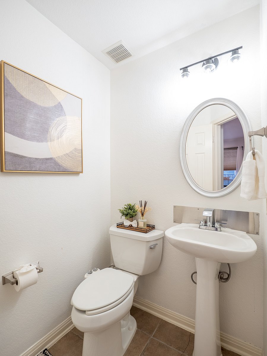 Furnished Finder property 1058079_1 photo 42