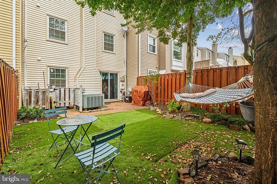 Furnished Finder property 1058088_1 photo 13