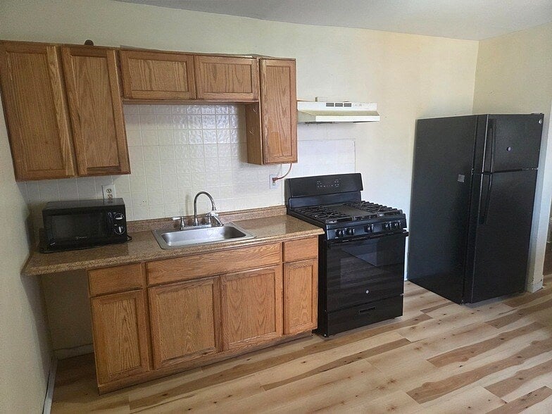 Furnished Finder property 1058098_1 photo 1