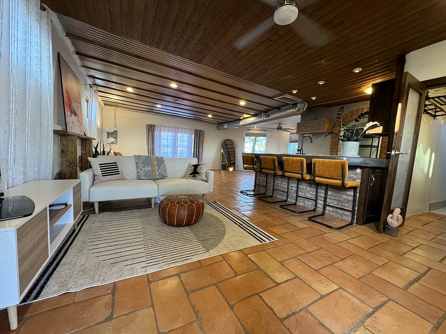 Furnished Finder property 1058131_1 photo 1