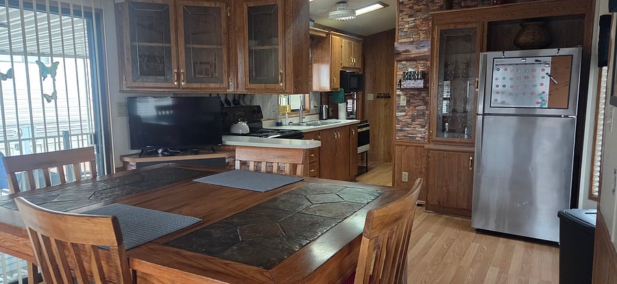 Furnished Finder property 1058165_1 photo 2