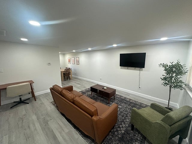 Furnished Finder property 1058197_1 photo 4