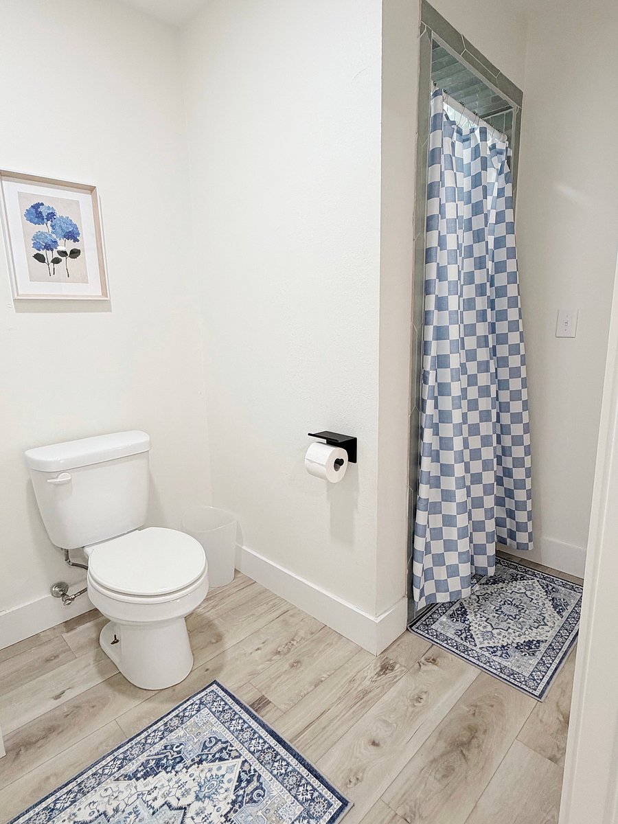 Furnished Finder property 1058198_1 photo 34