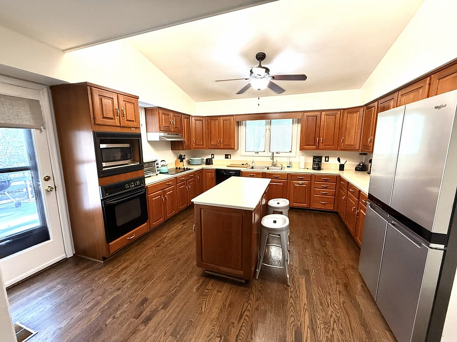 Furnished Finder property 1058205_1 photo 10