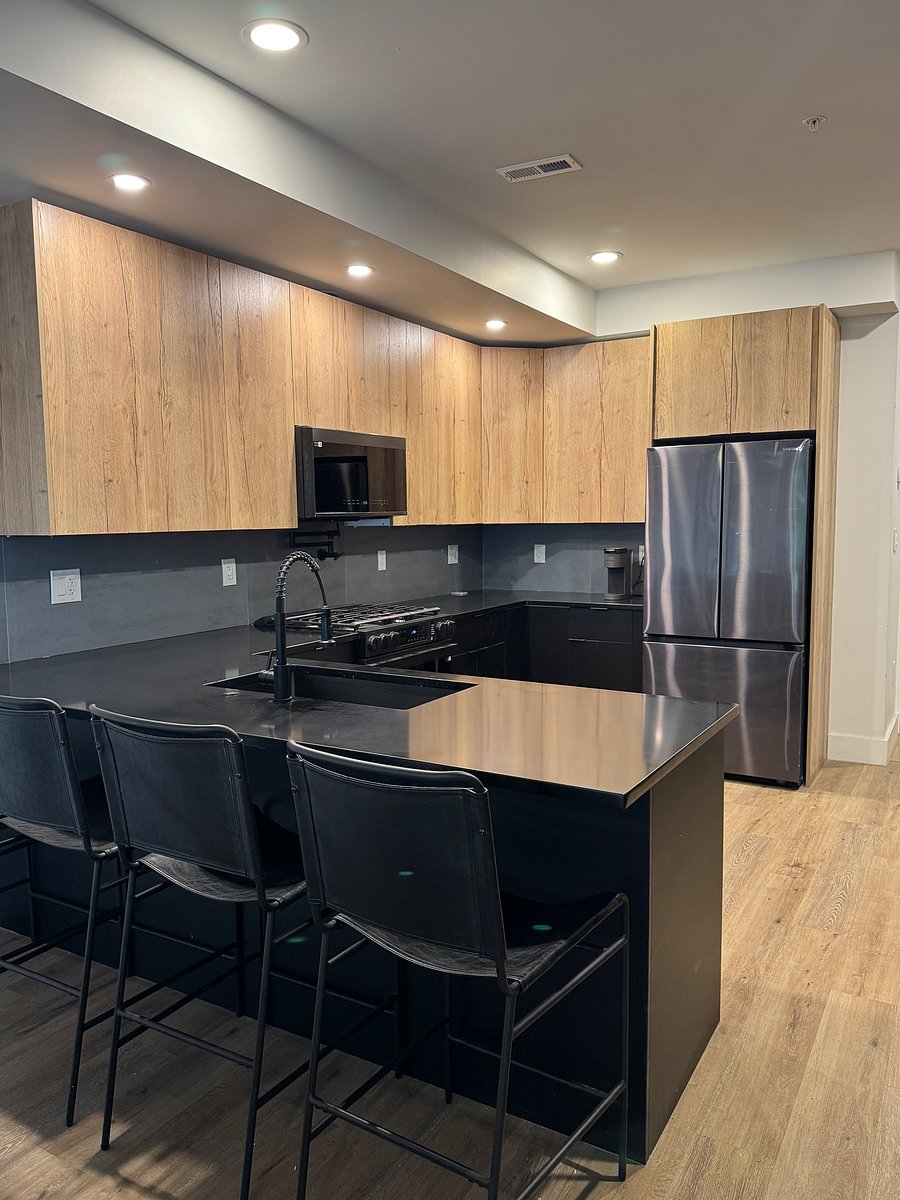 Furnished Finder property 1058287_1 photo 8