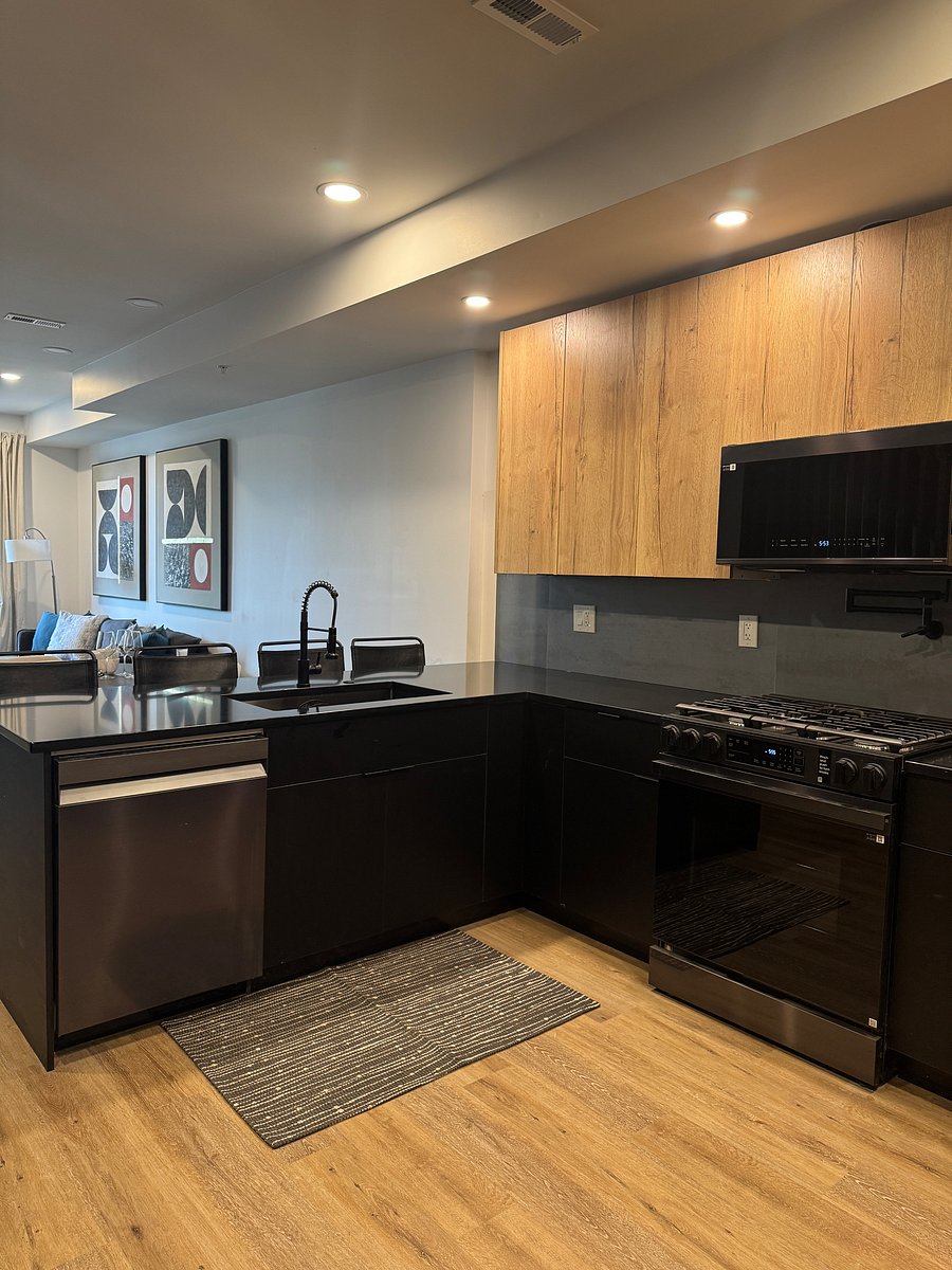 Furnished Finder property 1058287_1 photo 9