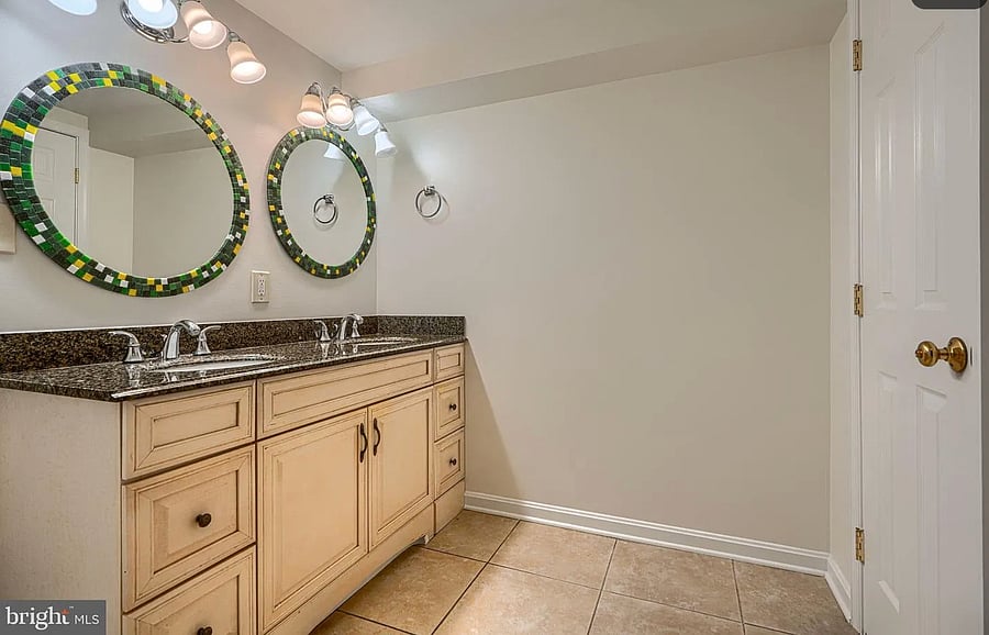Furnished Finder property 1058306_1 photo 14