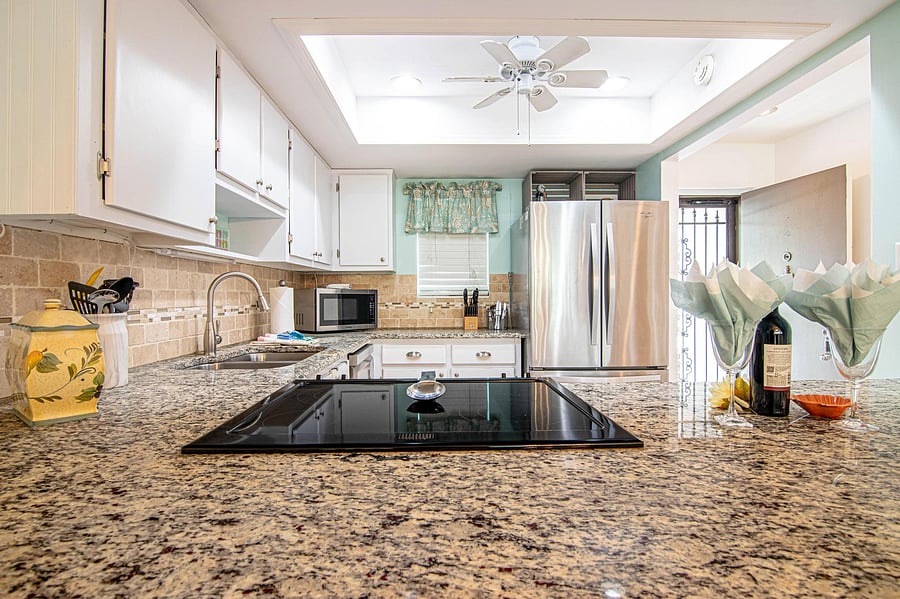 Furnished Finder property 1058311_1 photo 12