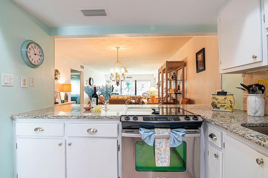 Furnished Finder property 1058311_1 photo 11