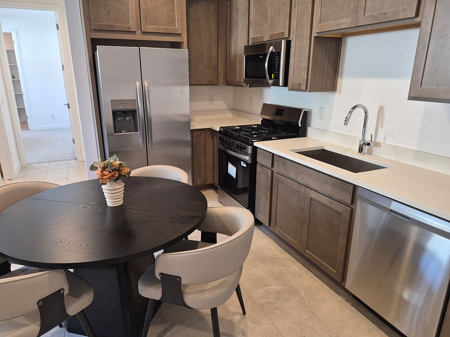 Furnished Finder property 1058312_1 photo 4