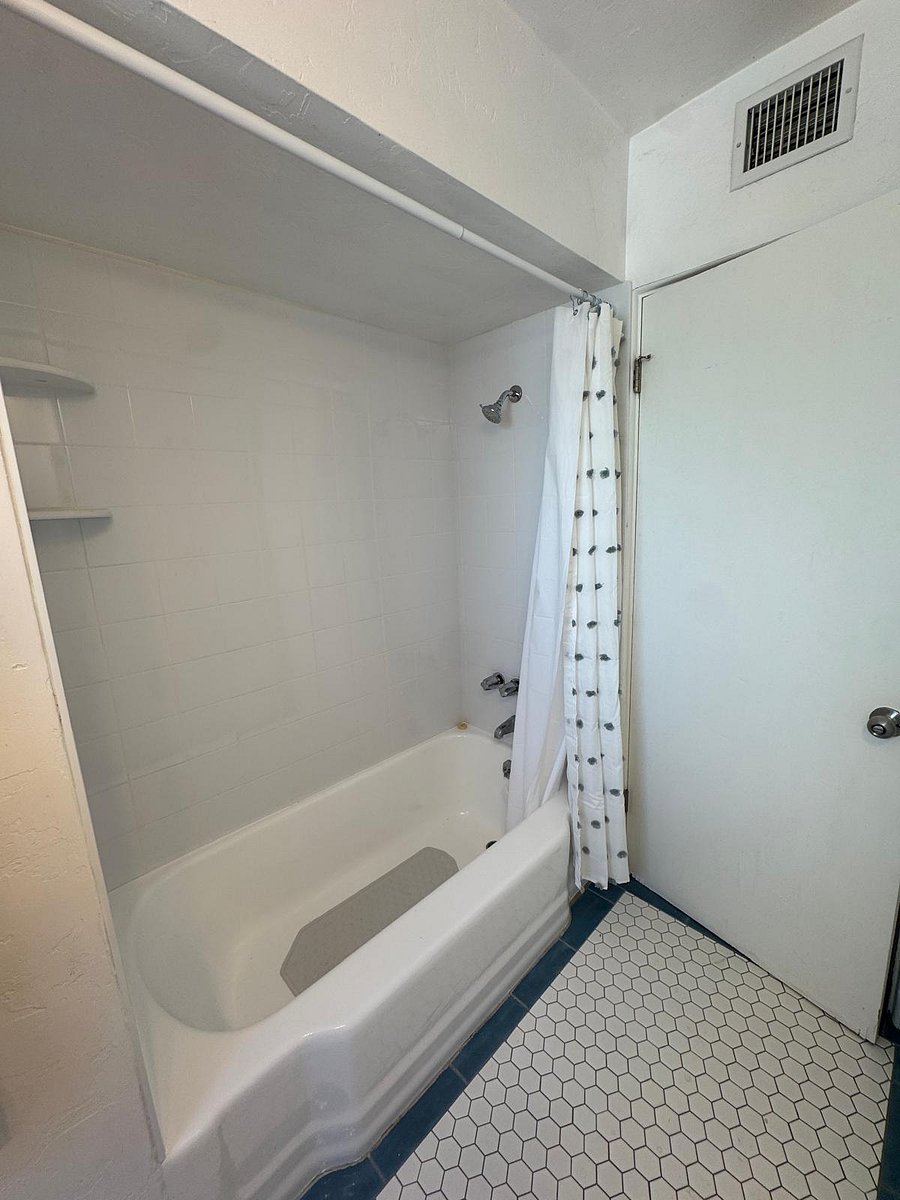 Furnished Finder property 1058340_1 photo 13