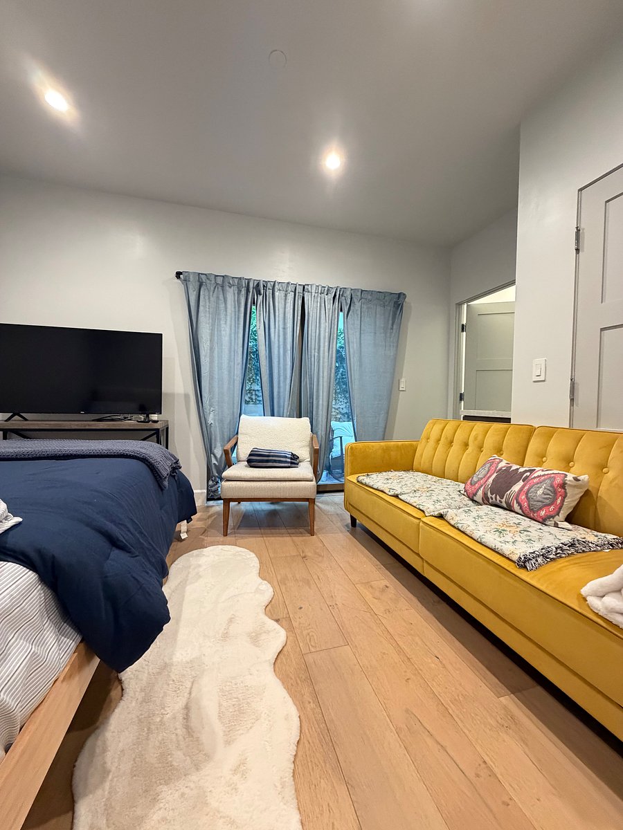 Furnished Finder property 1058349_1 photo 9