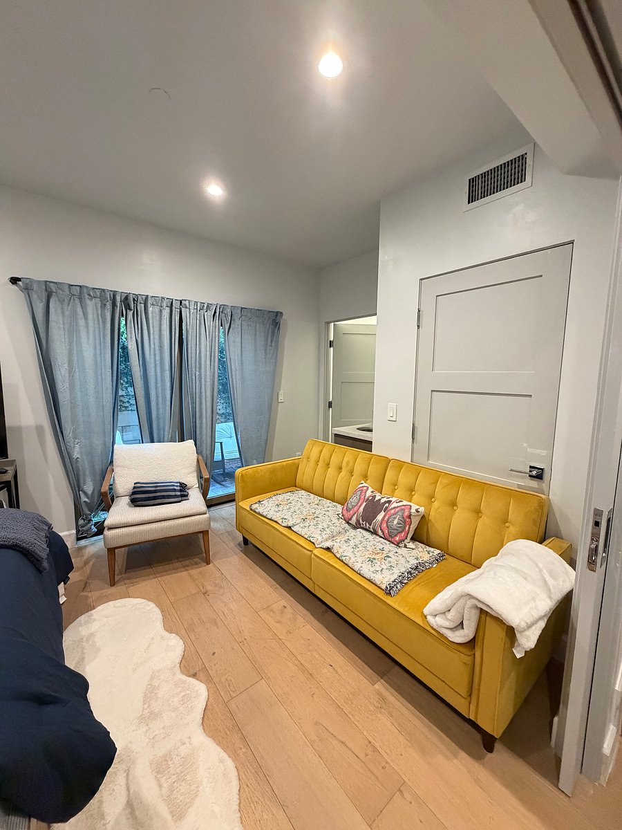 Furnished Finder property 1058349_1 photo 10
