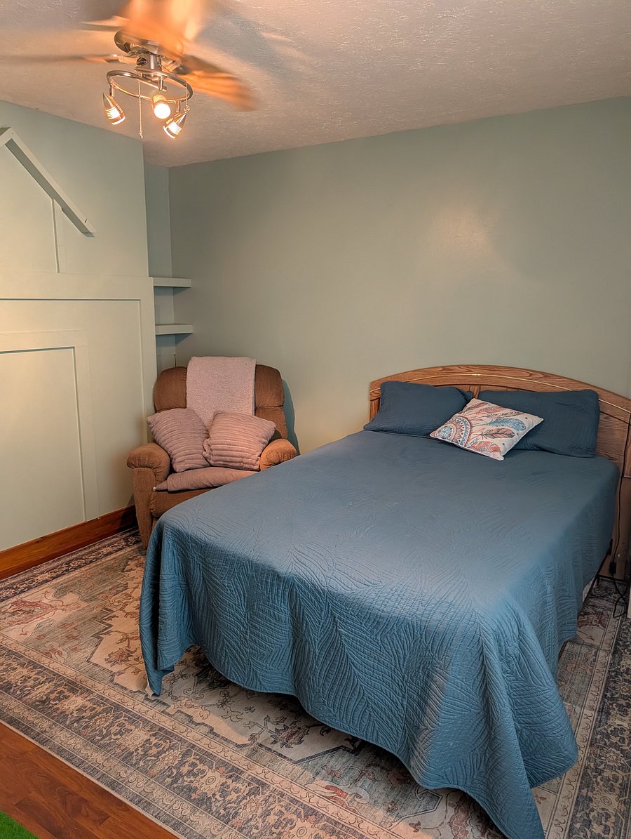 Furnished Finder property 1058350_1 photo 6