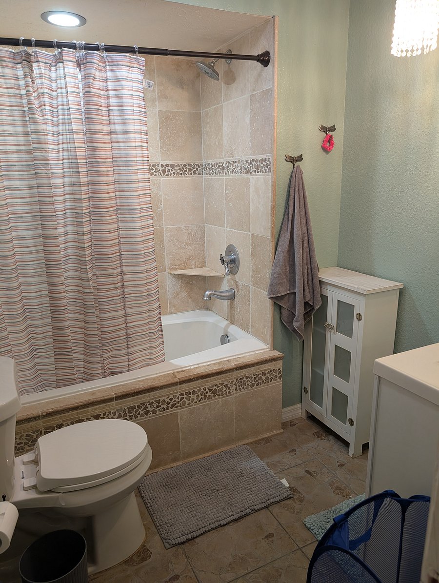 Furnished Finder property 1058350_1 photo 12